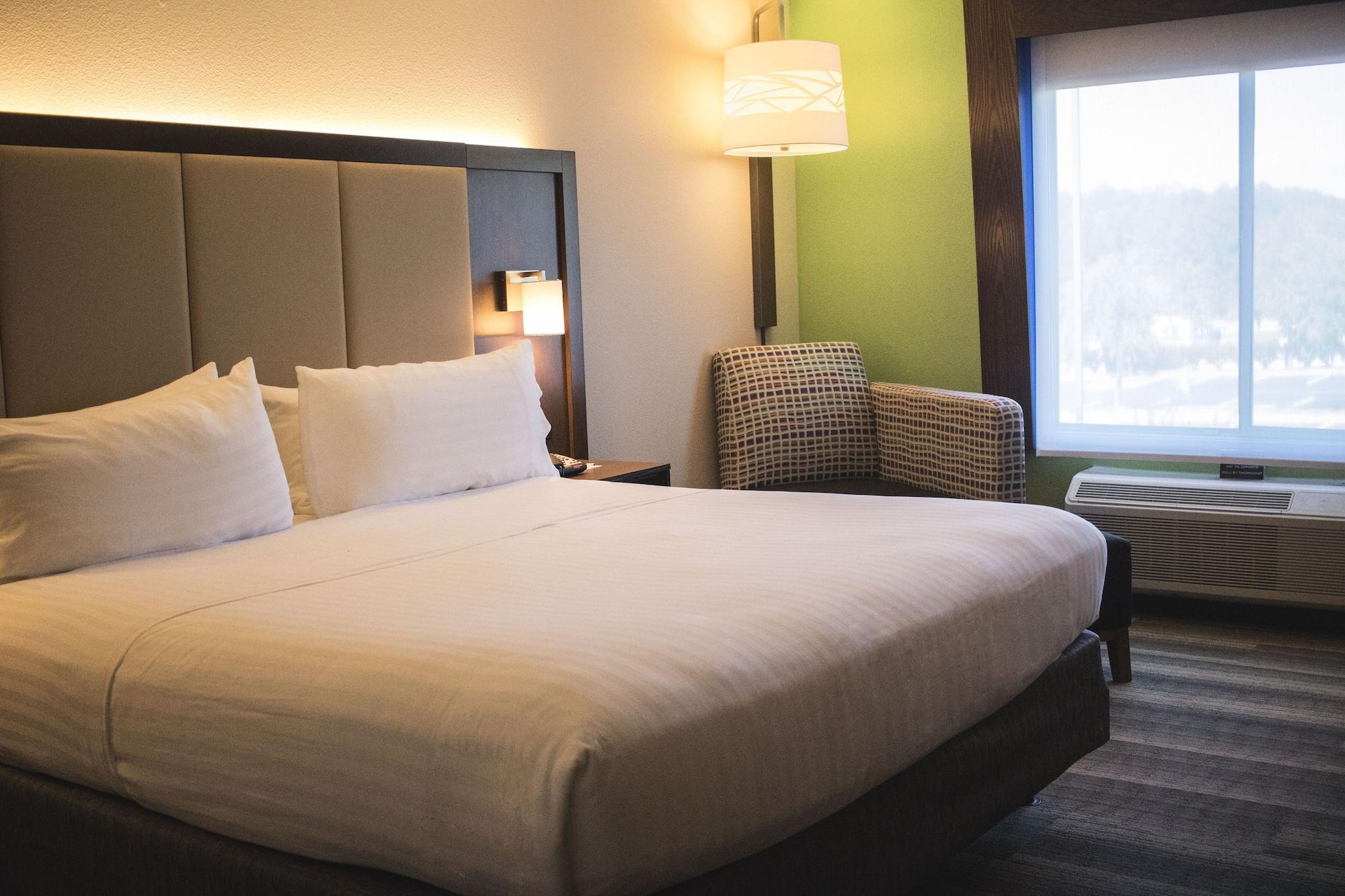 Holiday Inn Express & Suites Columbia-I-26 @ Harbison Blvd By Ihg Extérieur photo